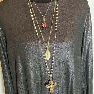 PP Host Pick Handcrafted Trpl Ncklce "Love, Peace, Faith" Heart, Crystal, Cross